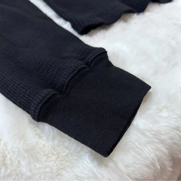 RE/DONE Cozy Waffle Thermal Top NWOT - Picture 7 of 10